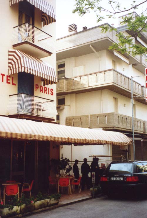 Das vermeitliche Luxushotel Paris in Cattolica