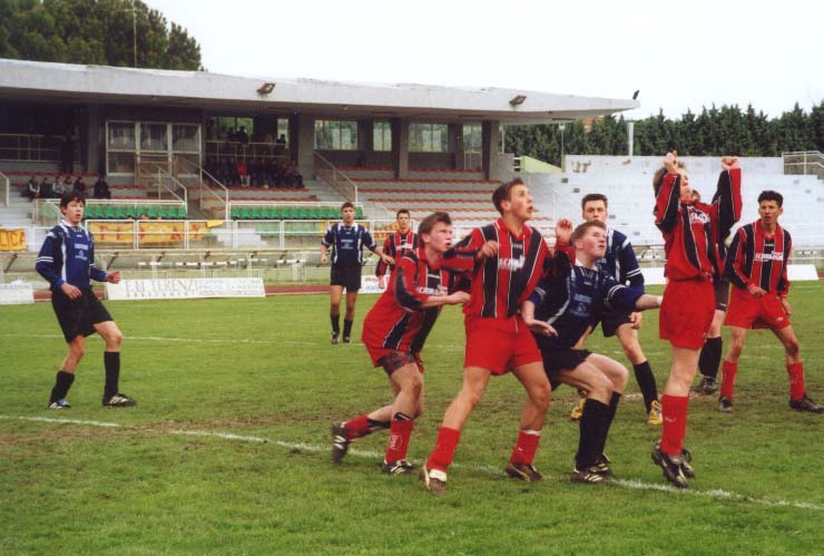 Die B-Jugend hat alles im Griff und gewinnt mit 3:0
