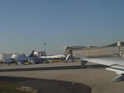 Bild003: Ankunft in Frankfurt/Main