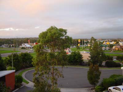Bild010: Blick aus dem Motel F1 in Campbelltown Sydney