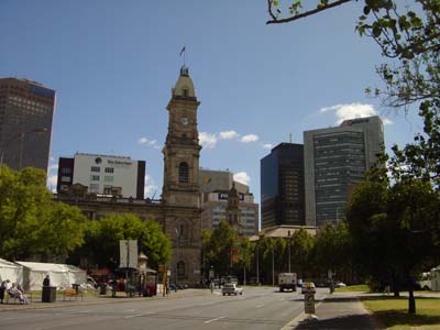 Bild131: Am Victoria Square in Adelaide