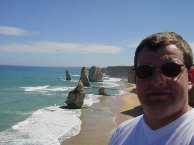 Bild154: Eleven Apostles and one german 