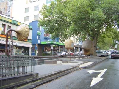 Bild168: Plastik in der Russell street
