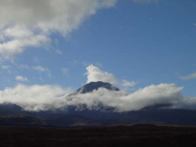 Bild197: Mt. Nganruhue (2290 m)