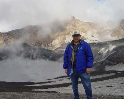 Bild206: M. Bittner endlich am Kratersee