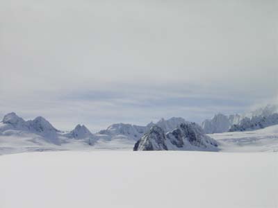 Bild231: Das ebene Plateau des Fox Glacier