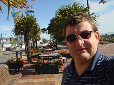 Bild275: M. Bittner auf der Piazza in Timaru