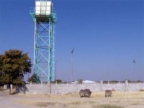 Bild155: Fussballstadion Maun
